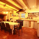 Maison Lou Peyrol Avec Piscine Privee Urval